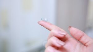 contact lense clinic thane